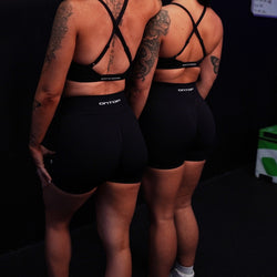 SEAMLESS SHORTS - BLACK