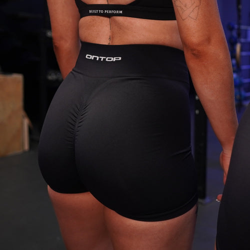 SEAMLESS SHORTS - BLACK